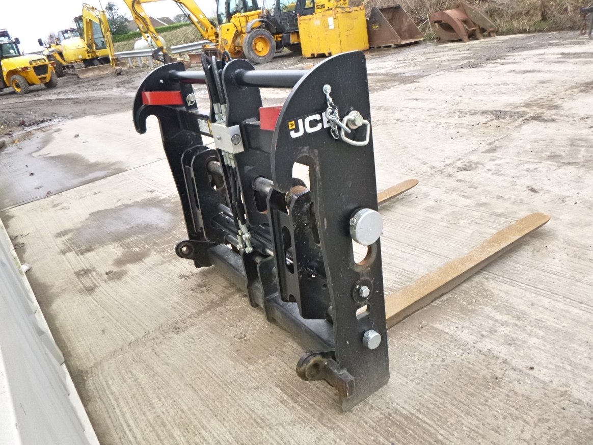 Attachments 2020 Jcb Hydraulic Fork Positioners Clements
